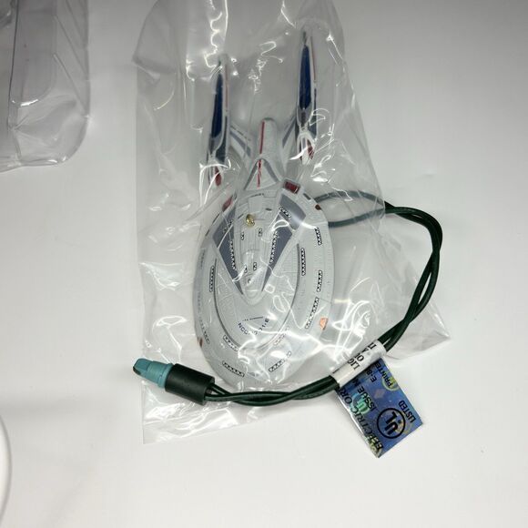 Hallmark Star Trek First Contact U.S.S. Enterprise NCC -1701-E 1998 Ornament - Picture 7 of 14